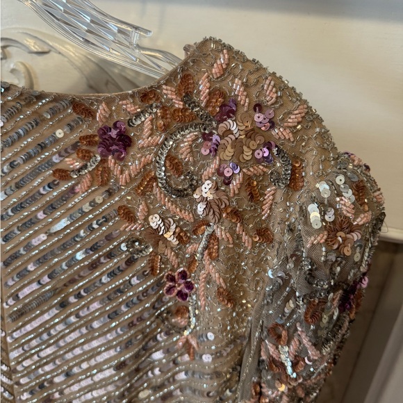 MAC DUGGAL LONG SLEEVE EMBELLISHED PUFF SLEEVE FAUX WRAP GOWN  SIZE 14 5628 $698 - Picture 3 of 11